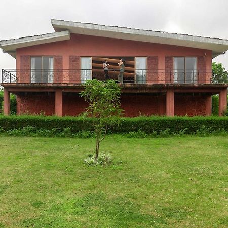 Stayvista'S Shivom Villa 5 - A Serene Escape With Views Of The Valley And Lake لونافالا المظهر الخارجي الصورة